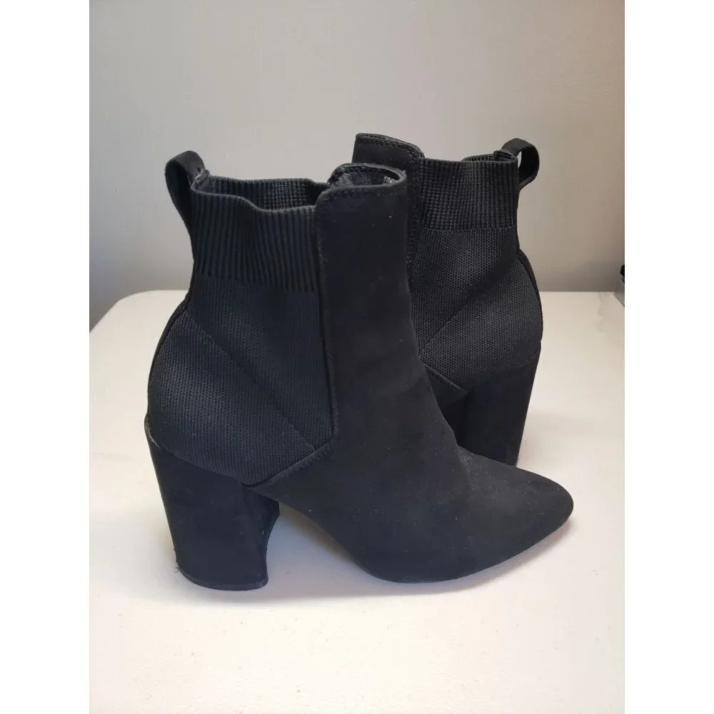 Steve Madden Women's Timbo Ankle Boot Size 7. - Picture 3 of 6
